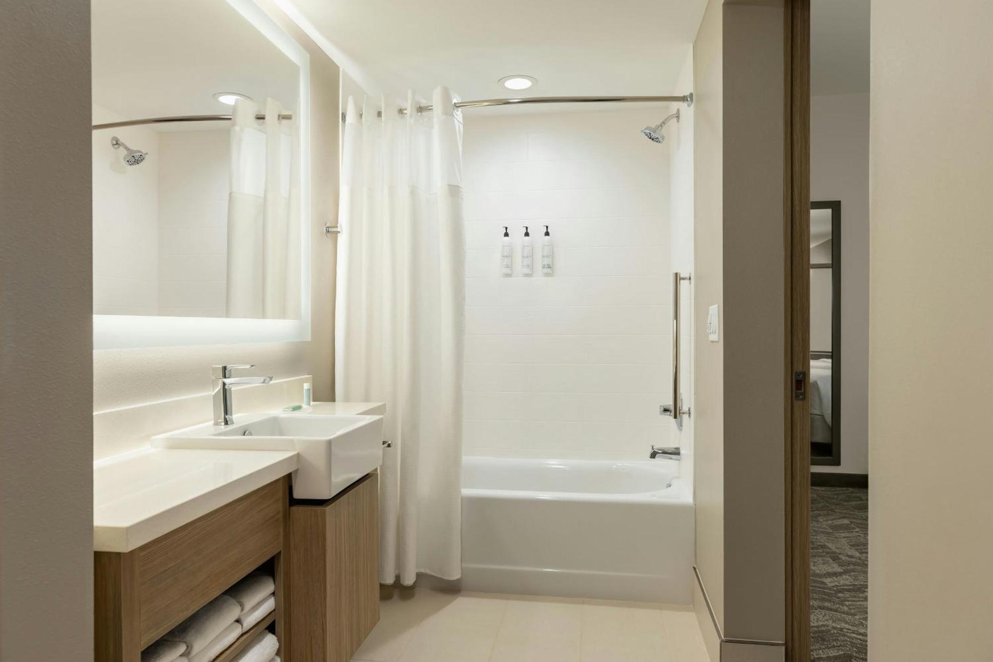 Springhill Suites By Marriott ฟาร์โก ภายนอก รูปภาพ